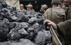 Киев приказал конфисковать уголь из Донбасса 