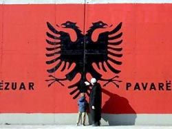 Преступлениями албанцев займется ООН