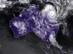 Австралию накрыл "циклон века"