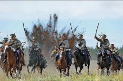 И течет бесстрастно Дон… И течет бесстрастно Дон…