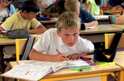 В школах Литвы отменили «мам» и «пап»
