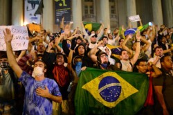 Бразилия охвачена волной протестов