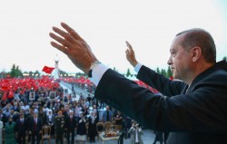 Эрдоган пригрозил отрубать головы врагам Турции