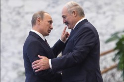 Путин поздравил Лукашенко с Днём независимости Белоруссии