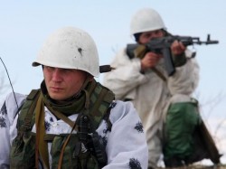 Российские десантники проведут масштабные учения в Арктике