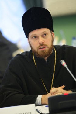 Игумен Филипп: «Нужно отстаивать правду твердо, непреклонно, но спокойно и мирно» Игумен Филипп: «Нужно отстаивать правду твердо, непреклонно, но спокойно и мирно»