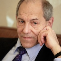 Валерий Рубаков: «“Черные дыры”, к сожалению, есть не только в космосе...» Валерий Рубаков: «“Черные дыры”, к сожалению, есть не только в космосе...»