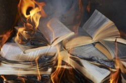 Киев запретил ввоз из России «антиукраинских» книг