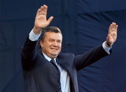 Янукович снова идет в президенты