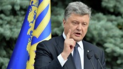 Порошенко собирается поднять флаг Украины в Донбассе