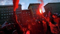 Польские националисты атаковали посольство РФ