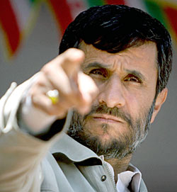 Ахмадинеджад указал на источник мировых проблем