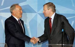 Пойдет ли Казахстан на поводу у НАТО?