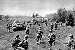 Сегодня – День победы советских войск в Курской битве