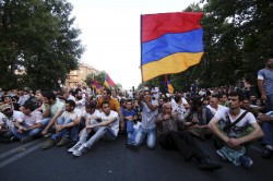 Ереван: громкая отставка
