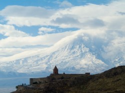 Россияне смогут ездить в Армению по внутренним паспортам