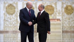 Путин и Лукашенко обсудили  отношения двух стран