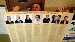 Армения голосует