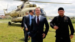 Медведев прибыл в Чечню