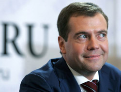 Медведев надеется на перемирие с США
