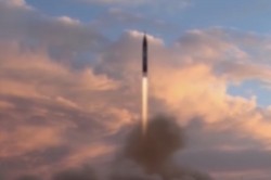 Китай принял на вооружение новую баллистическую ракету