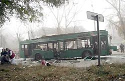 Во взрыве автобуса подозревают студента