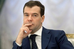 Медведев предсказал россиянам «непростой год»