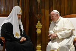 Патриарх Кирилл и Папа Римский Франциск встретились в Гаване