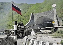 Абхазия и Южная Осетия обретают границы