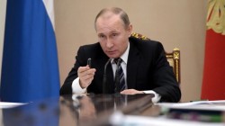 Путин уволил десять генералов-силовиков