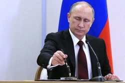 Путин подписал закон о трёхлетнем бюджете