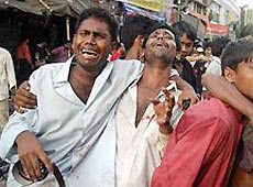 В Бангладеш арестованы тысячи человек