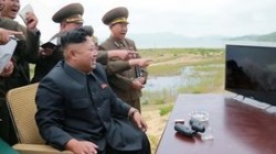 Китай попросил США 100 дней не трогать Северную Корею
