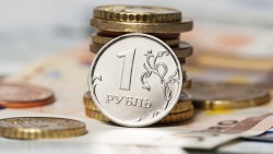 Евросоюз хочет избавиться от рубля