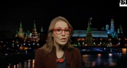 Селфи на фоне Кремля