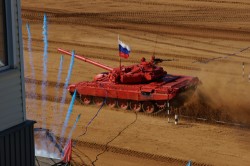 «Танковый биатлон»: победили красные «Танковый биатлон»: победили красные