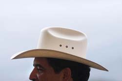 Гондурас отрекся от своего президента