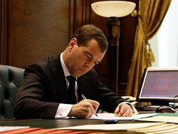 Медведев передвинул «фигуры» на Ближнем Востоке