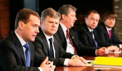 Дмитрий Медведев: наша демократия нуждается в совершенствовании 