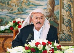 Президент Йемена отказался от власти