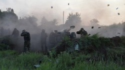 Украина: слова о мире под грохот войны 