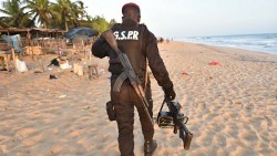 В Кот-д’Ивуаре террористы атаковали туристов