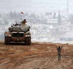 Турция начала наземную операцию против ИГ в Сирии
