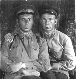 Два крыла нашей памяти Два крыла нашей памяти