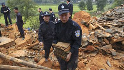 В Китае миллион человек пострадал от землетрясения
