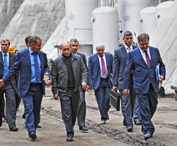 Путин запустил агрегат Саяно-Шушенской ГЭС 