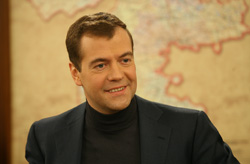 Медведев впервые дал интервью отечественной газете
