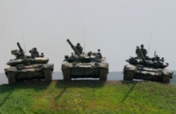 В Жуковском летают танки