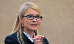 Тимошенко инициирует ревизию работы Яценюка