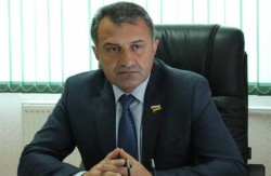 Пророссийский кандидат лидирует на президентских выборах в Южной Осетии 